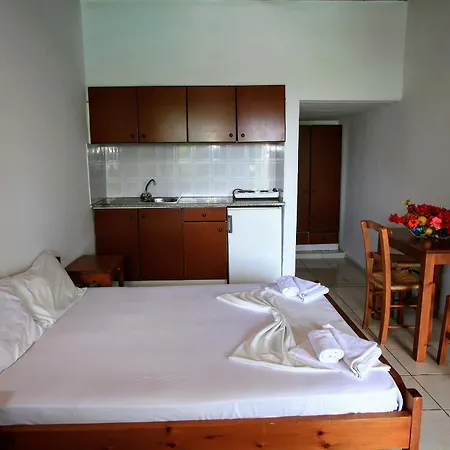 Anatoli Aparthotel