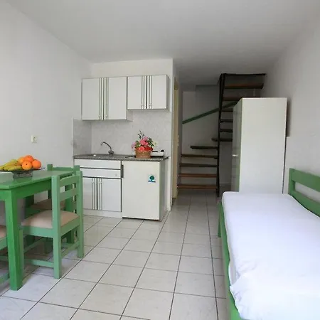 Anatoli Aparthotel 3*
