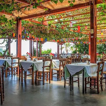 Anatoli Apartmanhotel